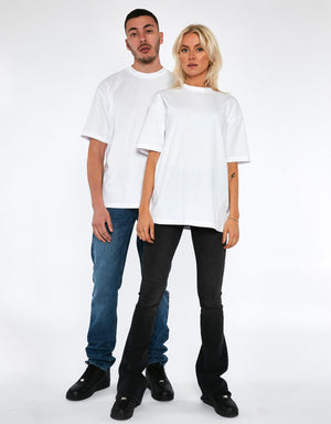 
                  
                    Load image into Gallery viewer, MAX T-SHIRT - Available 17.12.20 - Y7longlong.com
                  
                